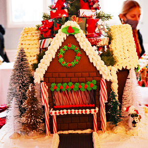 petaluma Gingerbread competition and display