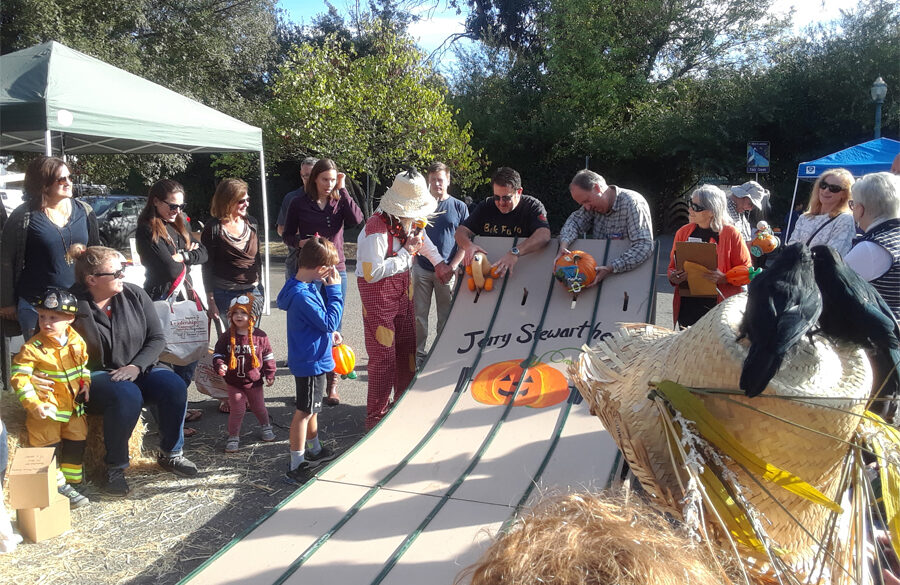 Healdsburg-Pumpkin-Festival-1L Pumpkin Festival and Costume Competition in Healdsburg